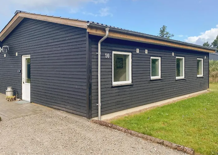 3 Bedroom In *